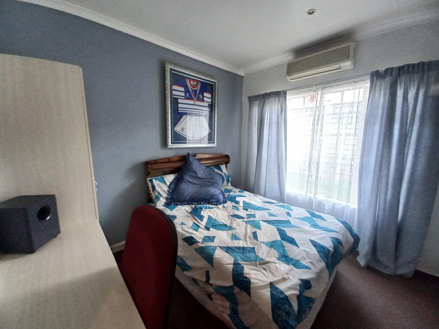 3 Bedroom Property for Sale in Safari Gardens North West